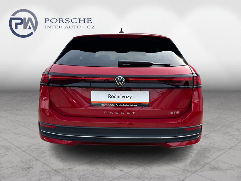 Volkswagen Passat Business 1.5 eTSI 110 kW DSG V - fotka 5 z 24