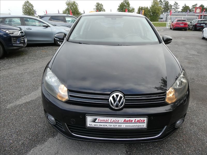 Volkswagen Golf 1,4 TSi 90kW 2xkola,po servise - fotka 3 z 47