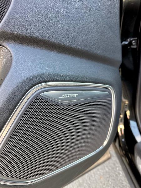 Audi Q3 (2018) S-LINE 2.0 TFSI 147KW PREMIUM+ - fotka 16 z 39