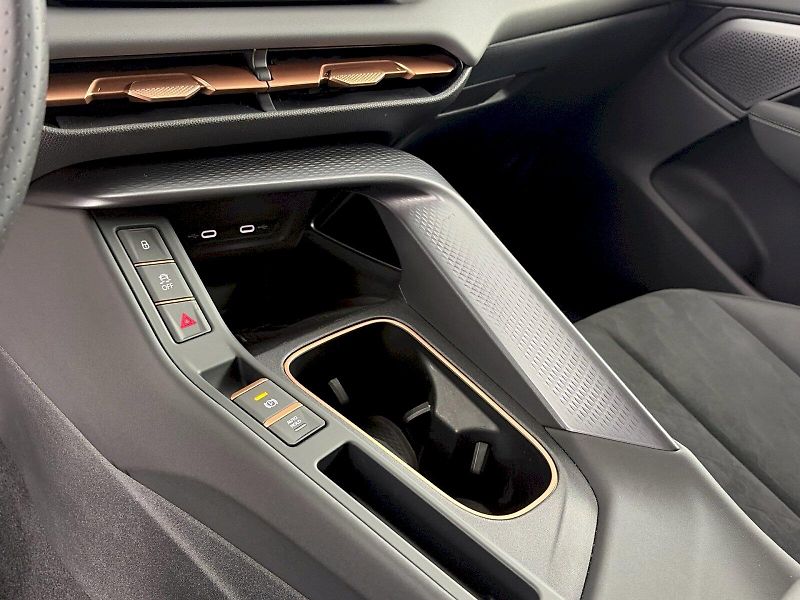 Cupra Terramar (2026) 1.5 TSI 110kW DSG - fotka 27 z 37