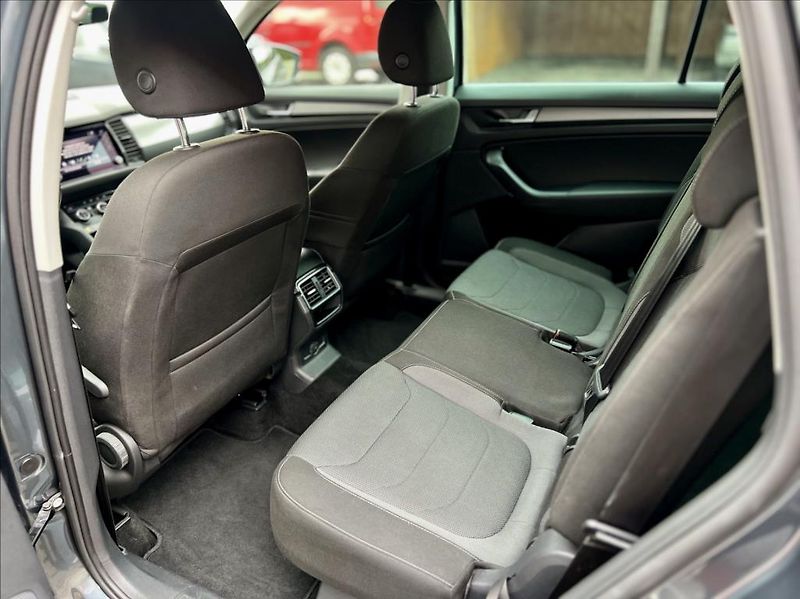 Škoda Kodiaq 2,0 TDi DSG ACC LED 7-míst - fotka 13 z 45