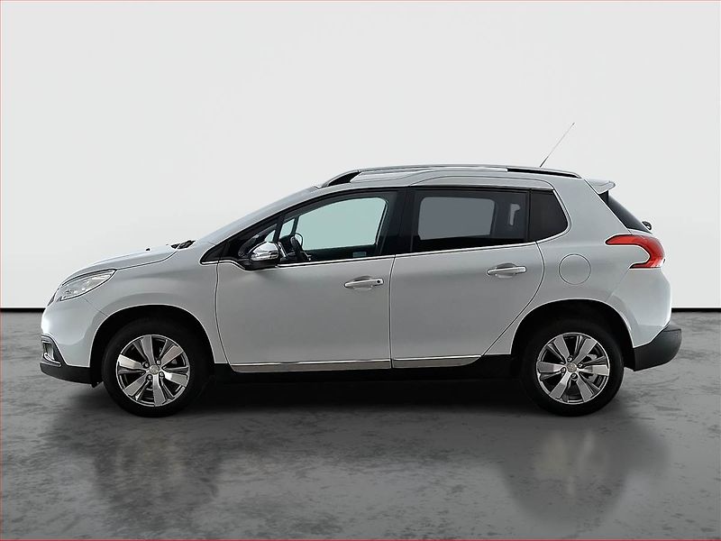 Peugeot 2008 (2015) 1.6 e-HDi, Tempomat - fotka 3 z 18