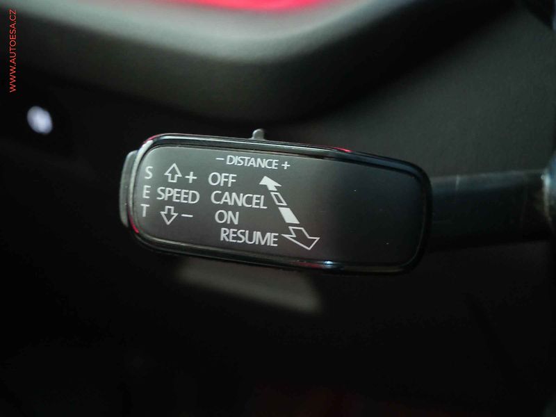 Škoda Octavia (2022) 2.0TDi, ČR, Style, DSG, LED - fotka 15 z 23
