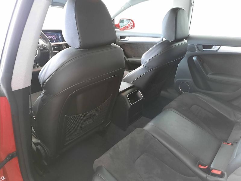 Audi A5 (2012) 2.0 TDI quattro (130kW/177k) - fotka 8 z 26