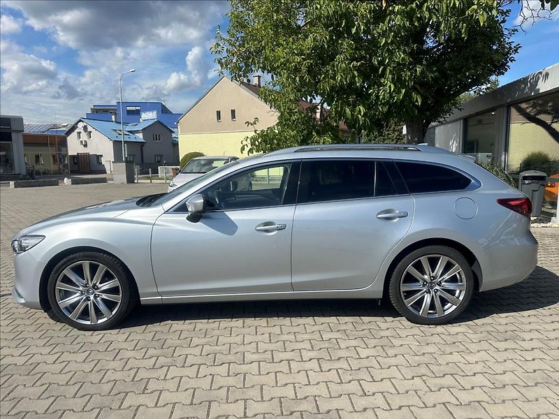 Mazda 6 2,5 i G194 A/T REVOLUTION TOP - fotka 2 z 32