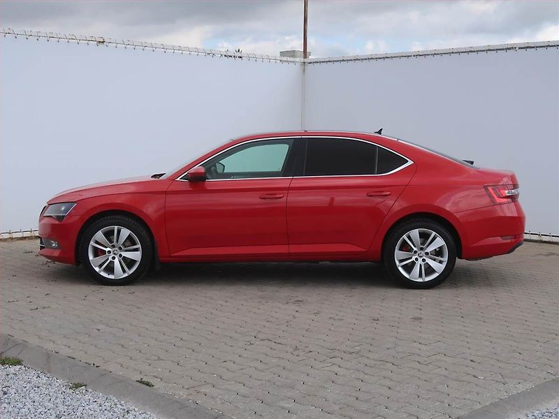 Škoda Superb (2017) Style 2.0 TDI, 4X4, Navi - fotka 3 z 18