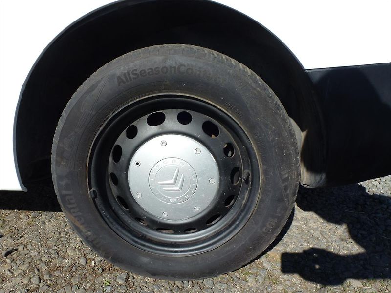 Citroën Berlingo 1,6 HDi 75 L1 X Střešní zahrád - fotka 28 z 40
