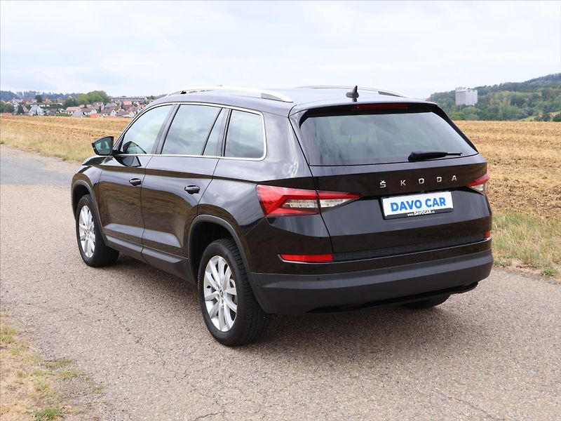 Škoda Kodiaq 2,0 TSI 4x4 DSG Style Plus DPH - fotka 5 z 29