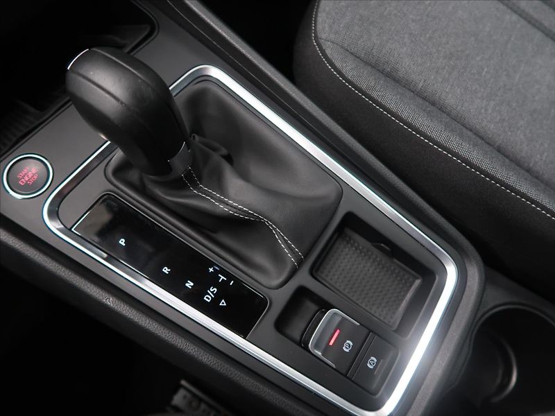 Seat Ateca 1,5 TSI DSG LED 1.majitel - fotka 27 z 39