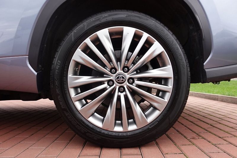 Toyota Highlander 2,5HSD Prestige 4x4 - fotka 8 z 34