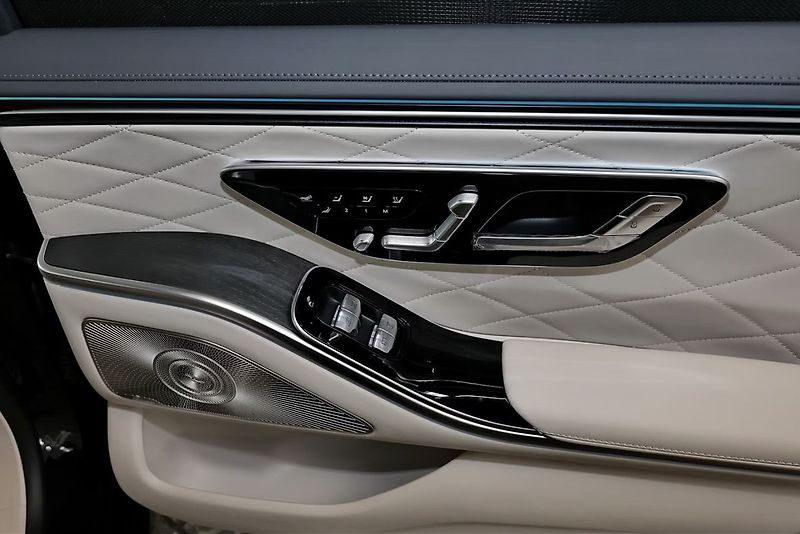 Mercedes-Benz Třídy S (2026) 450 d 4MATIC AMG, Burmester 4D - fotka 19 z 19