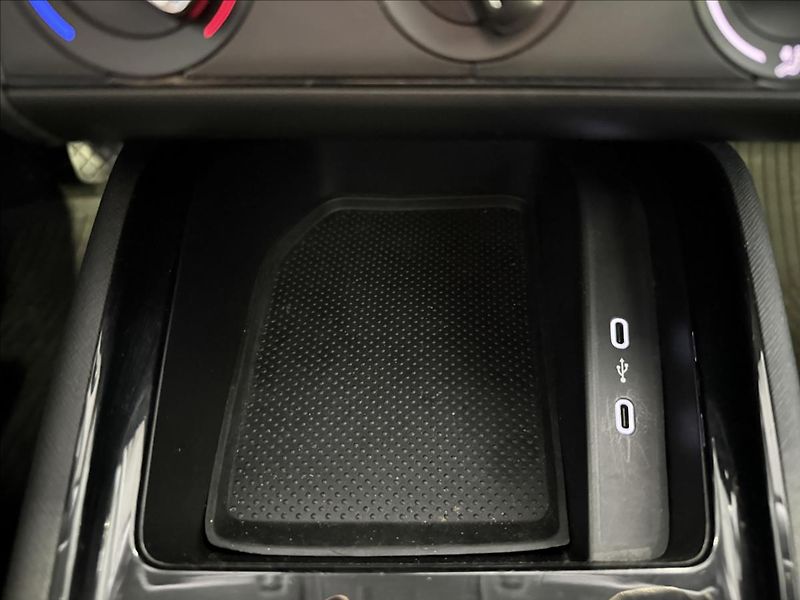 Škoda Scala 1,0   TSI 85kW,SERVISKA,ČR,2.M - fotka 18 z 24