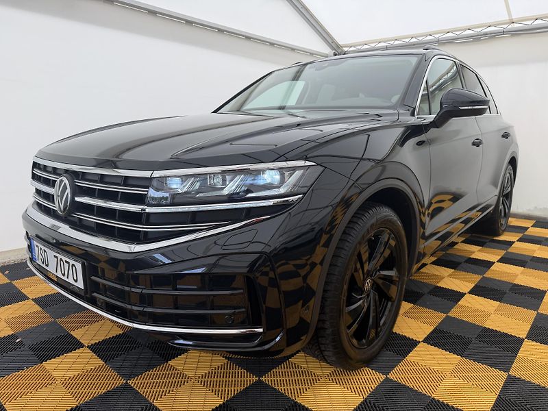 Volkswagen Touareg 3.0Tdi*210kw*1MAJ*DPH*ELEGANCE - fotka 2 z 46