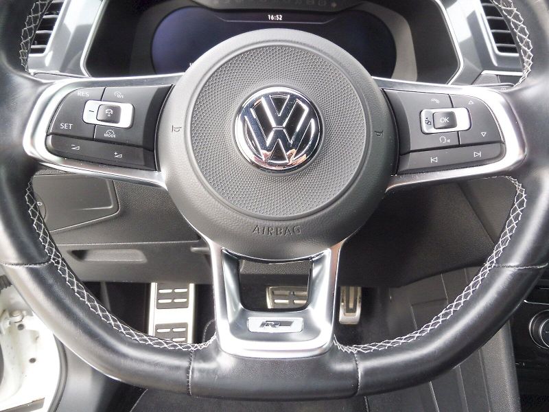 Volkswagen Tiguan (2018) Highline 2,0 TDI 140kW DSG 4MO - fotka 10 z 28