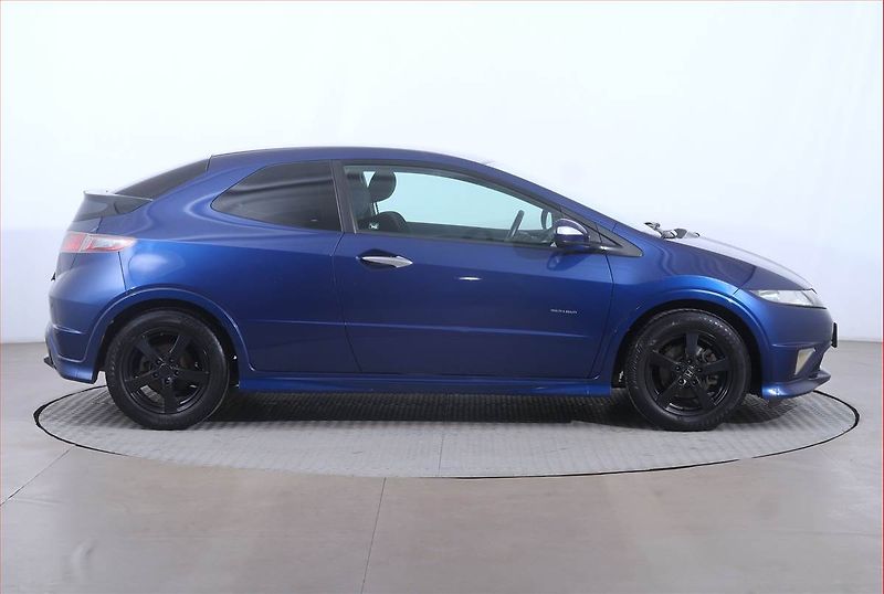 Honda Civic (2009) 1.4 i-VTEC, Serv.kniha - fotka 6 z 20