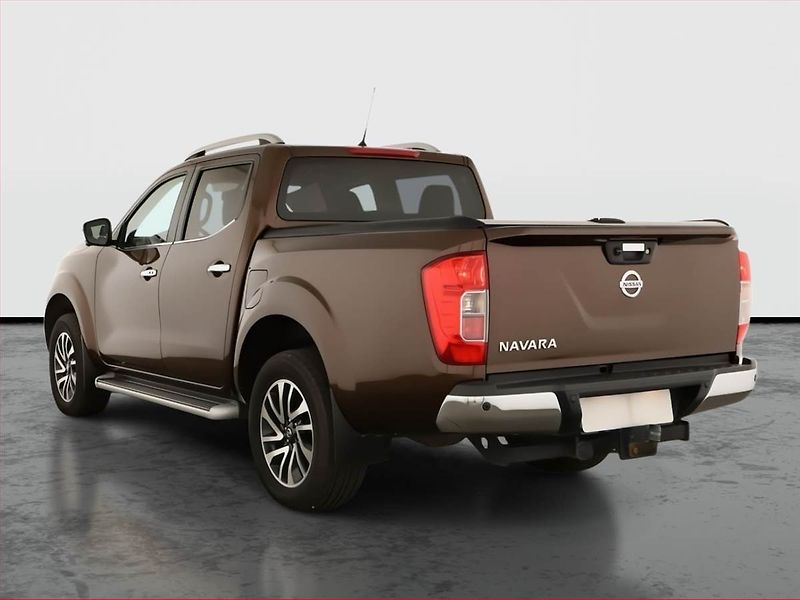 Nissan Navara (2019) 2.3 dCi, Navigace, Xenony - fotka 4 z 27