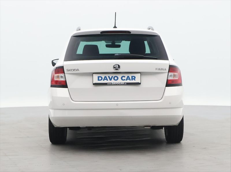 Škoda Fabia 1,2 TSI 81kW Style CZ DPH - fotka 6 z 26