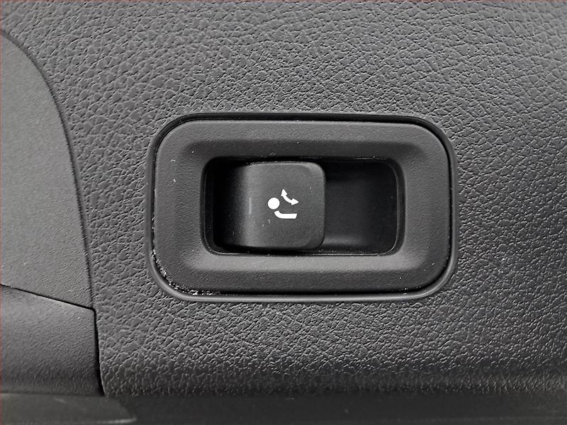 Mercedes-Benz CLA (2019) 35 AMG - fotka 19 z 20