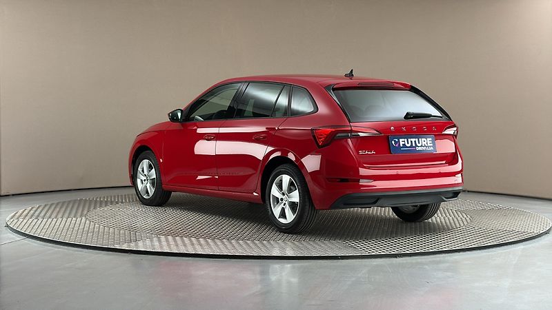 Škoda Scala 1.0 TSI Akční Model - fotka 2 z 24