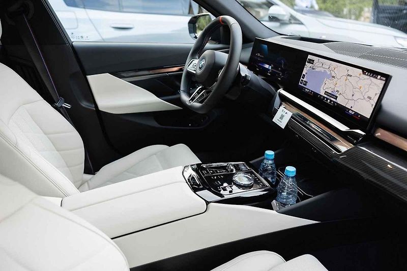 Nové BMW je stále výborné auto pro nadšené řidiče