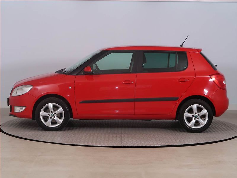 Škoda Fabia (2012) 1.2 TSI, Tempomat - fotka 3 z 15