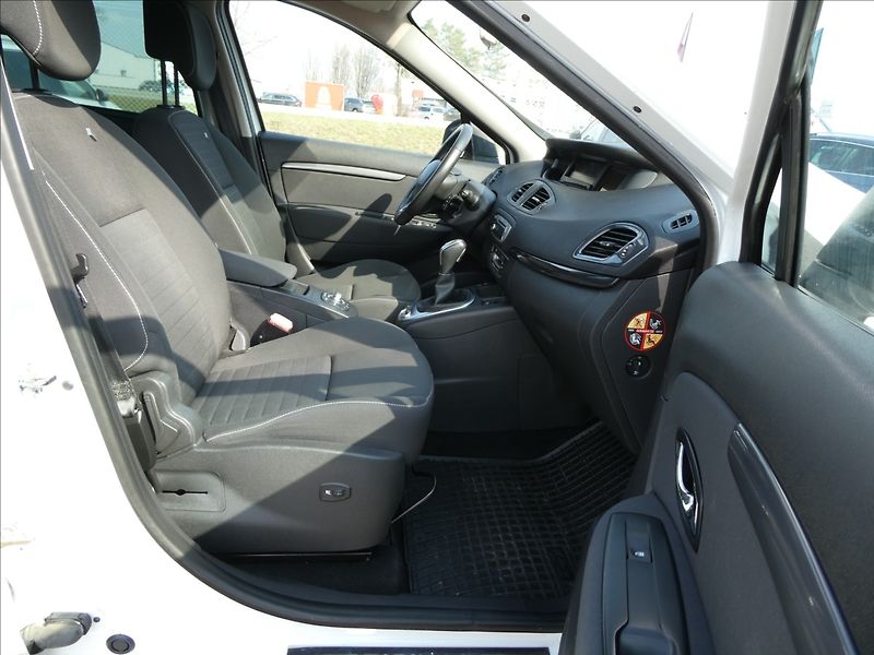 Renault Scénic 1,5 dCi 81kW Limited,AUTOMAT,n - fotka 25 z 44