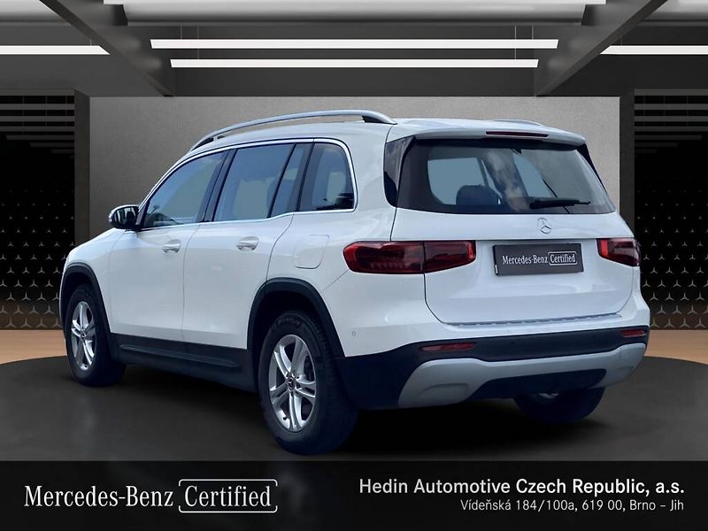 Mercedes-Benz GLB (2025) 220 4MATIC - fotka 3 z 27