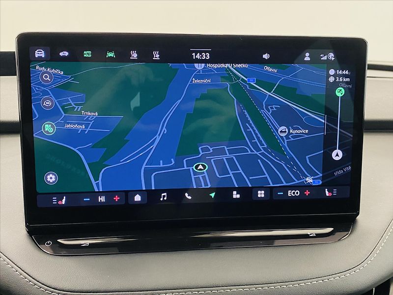 Škoda Enyaq Coupé 85, 210kW 82kWh SPORTLINE - fotka 15 z 27