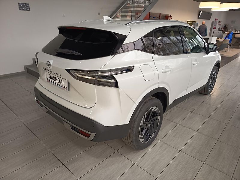 Nissan Qashqai (2026) 1,3DIG-T 116kW SMART EDITION - fotka 5 z 20