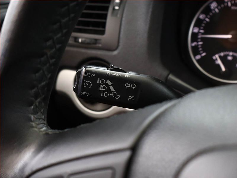 Škoda Octavia (2010) 1.6 TDI, Xenony, Tempomat - fotka 14 z 15