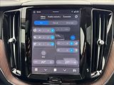 Volvo XC60 2,0 T8 AWD Recharge Plus Dark - náhled 39