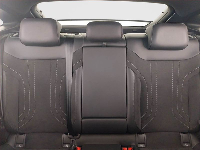 Volkswagen ID.5 (2022) Pro Perf. (82 kWh), SoH 98% - fotka 10 z 26
