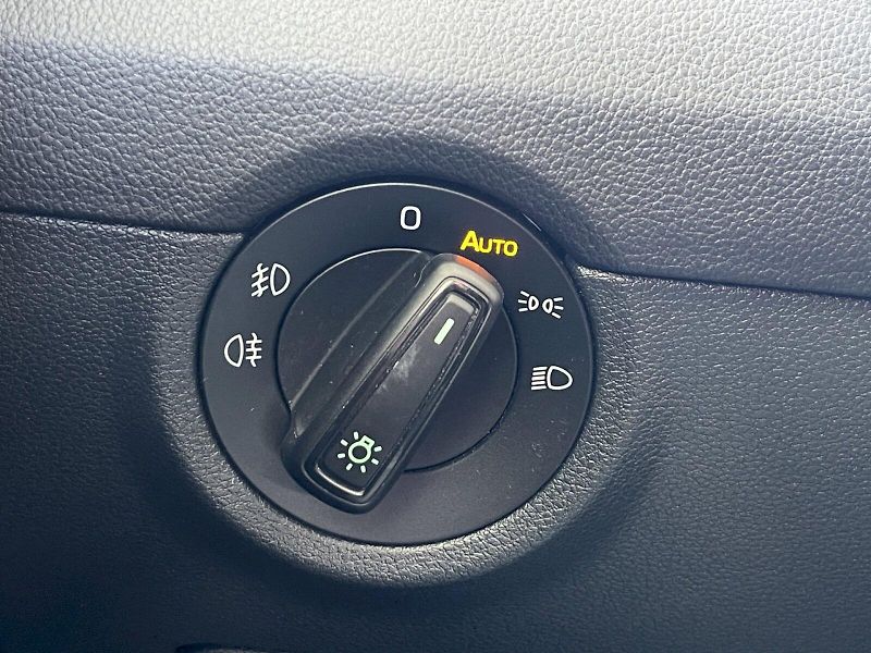 Škoda Octavia (2018) 2.0 TDI 110kW Style Plus combi - fotka 7 z 33