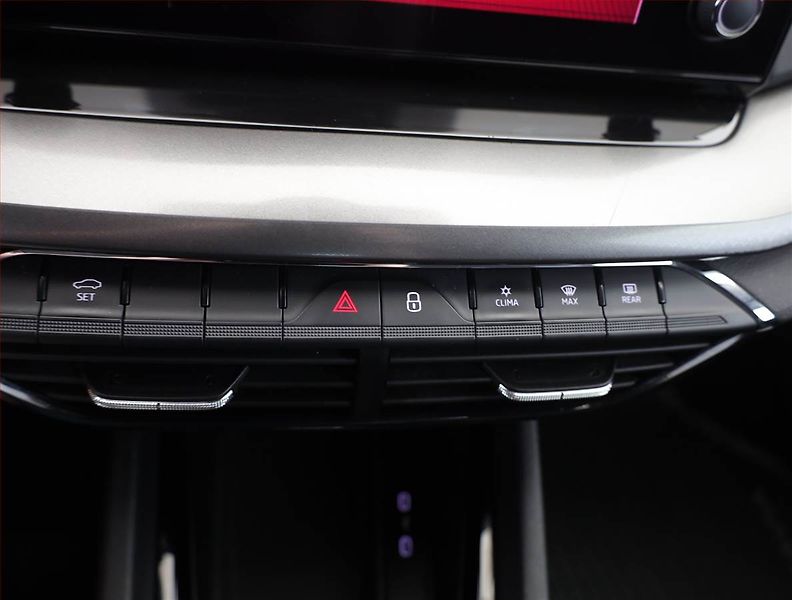 Škoda Octavia (2021) Ambition Plus 2.0 TDI, Automat - fotka 10 z 21