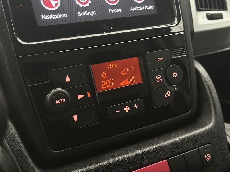 Citroën Jumper L3H2 2,2 HDI Navi CZ 1.Maj. DP - fotka 23 z 32