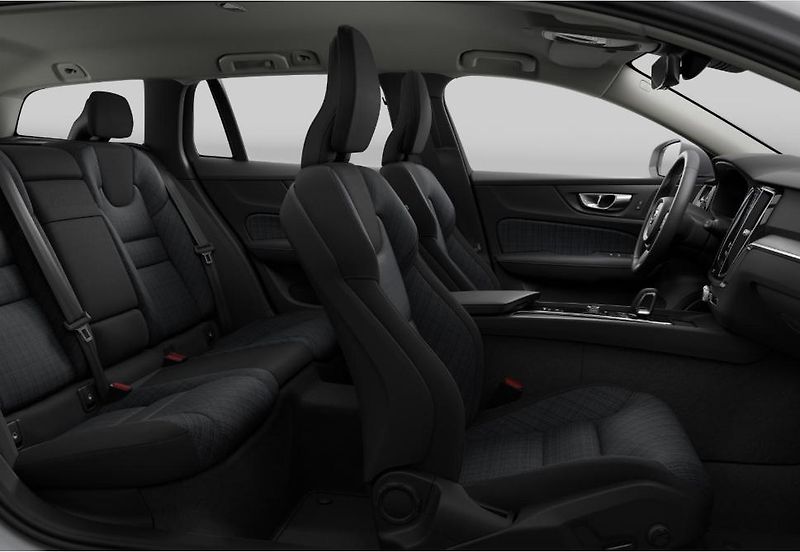 Volvo V60 (2024) B4 CORE  - fotka 8 z 9
