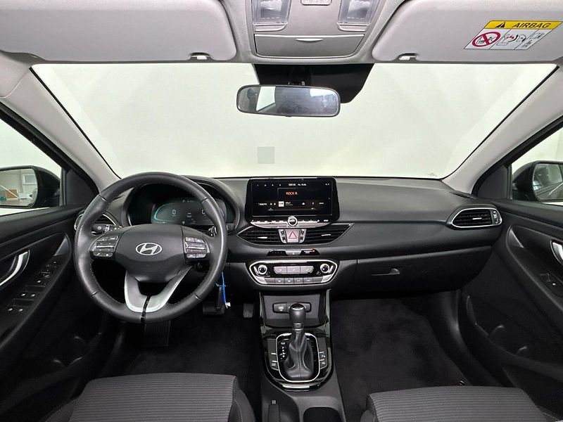 Hyundai i30 Smart DCT - fotka 5 z 26