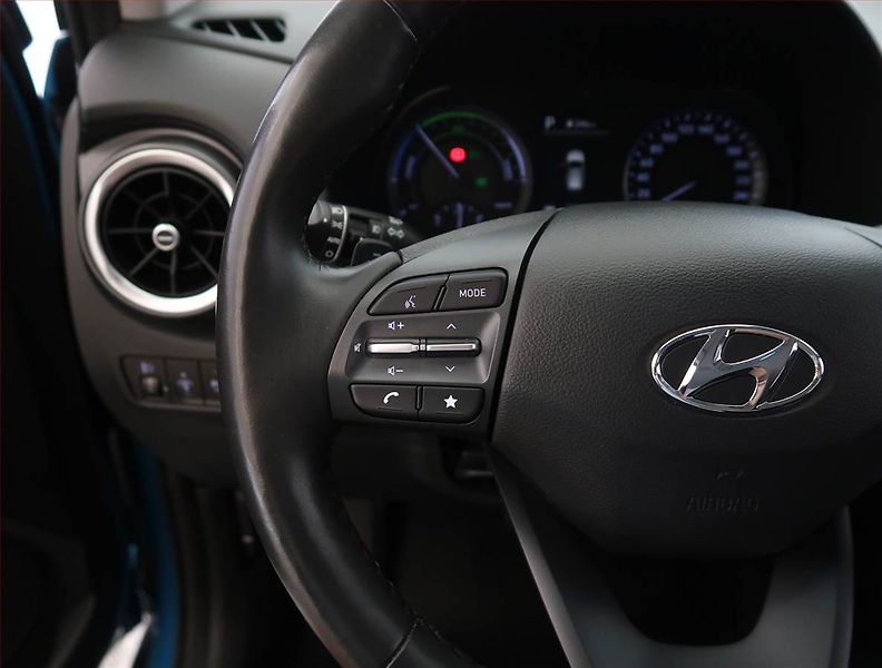 Hyundai Kona (2021) Hybrid, Automat, ČR,1.maj - fotka 19 z 22
