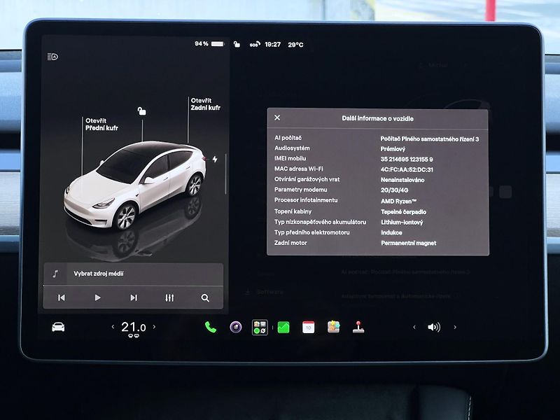 Tesla Model Y Long Range AWD 91% SOH - fotka 17 z 21