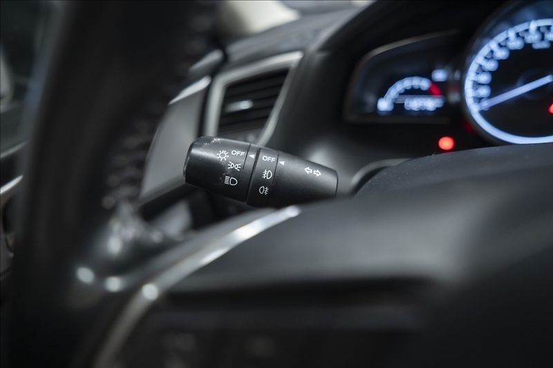 Mazda 3 2,0 SKYACTIV NAVI TAŽNÉ ČR - fotka 21 z 38