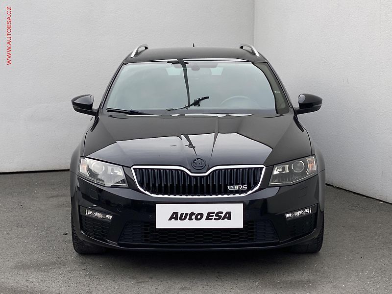Škoda Octavia (2013) 2.0 TDi, RS - fotka 2 z 19