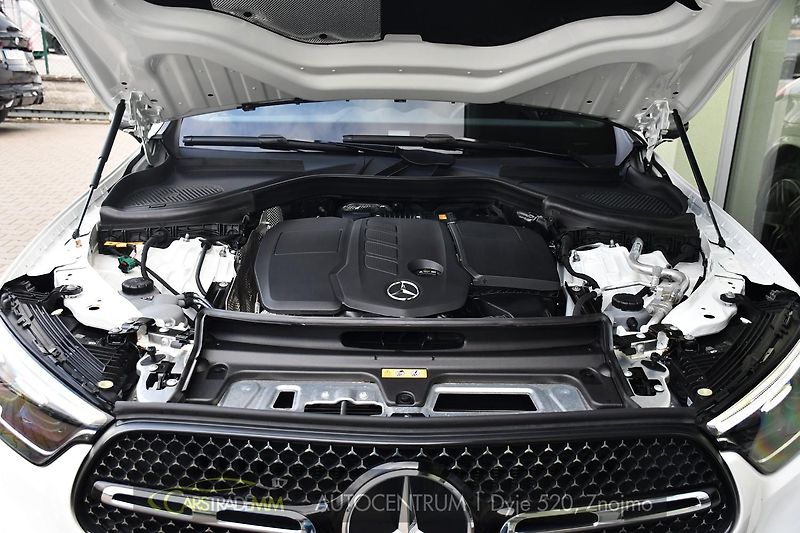 Mercedes-Benz GLC 300de 4M TAŽNÉ K360°ČR 1M - fotka 54 z 56