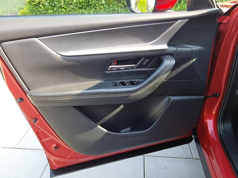 Mazda CX-60 (2022) 2.5 PHEV,EXCLUSIVE LINE,MATRIX - fotka 20 z 47