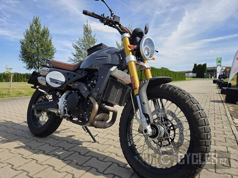 Fantic Caballero 500 Rally (2025) Caballero 500 Deluxe - fotka 4 z 18