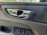 Volvo XC60 2,0 - náhled 51