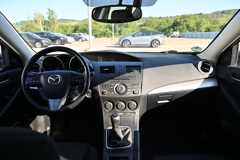 Mazda 3 2.0 110KW Sports-Line 7/2012 - fotka 10 z 30