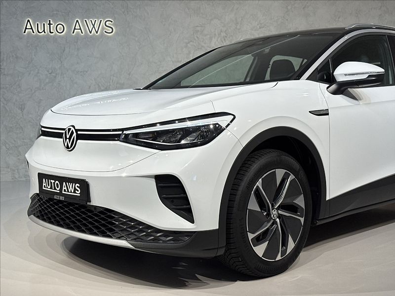 Volkswagen ID.4 125kW Pure LED PDC ACC - fotka 5 z 46