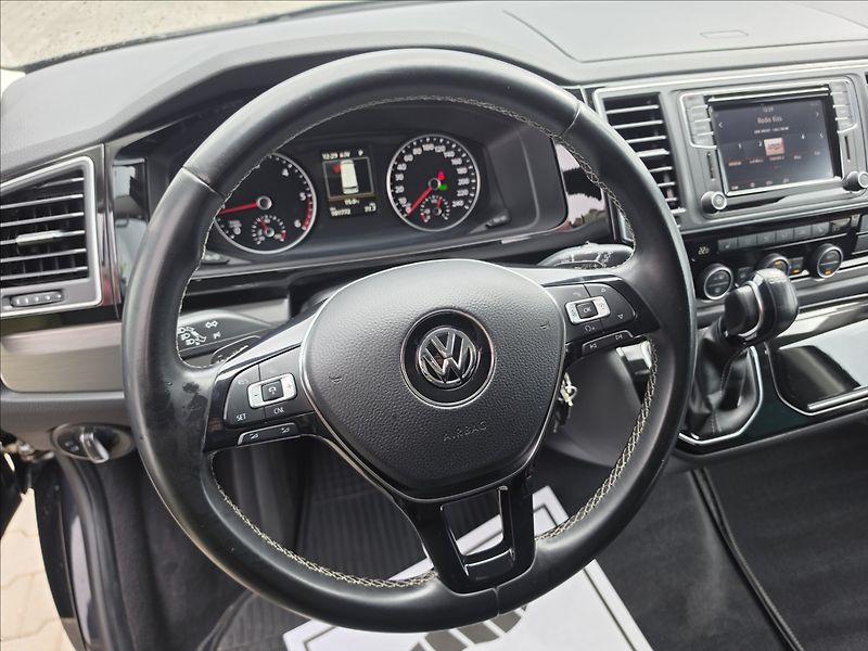 Volkswagen Multivan 2,0 TDi DSG BULLI KŮŽE 7 míst - fotka 12 z 50