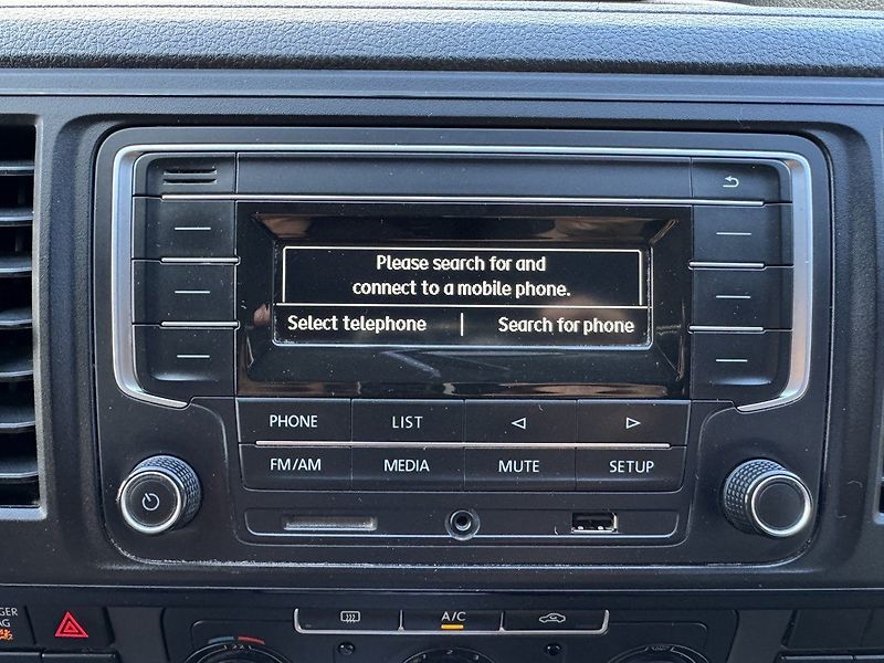 Volkswagen Transporter (2019) 2.0TDi Klima 5Míst Bluetooth - fotka 11 z 49