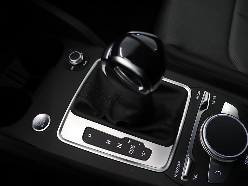 Audi Q2 Advanced 35 TFSI Stronic - fotka 21 z 27